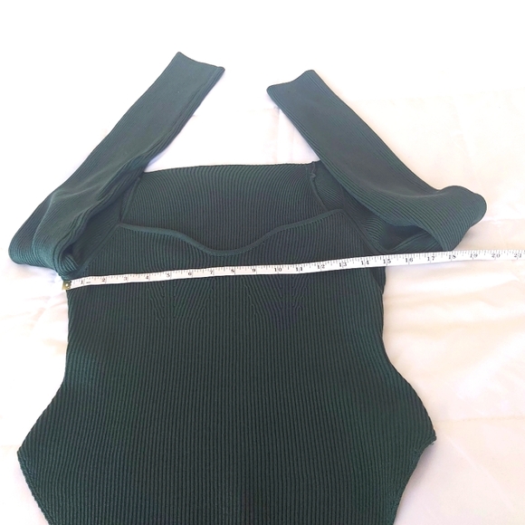 Commense NWOT Ribbed Knit Sweater - Picture 10 of 12